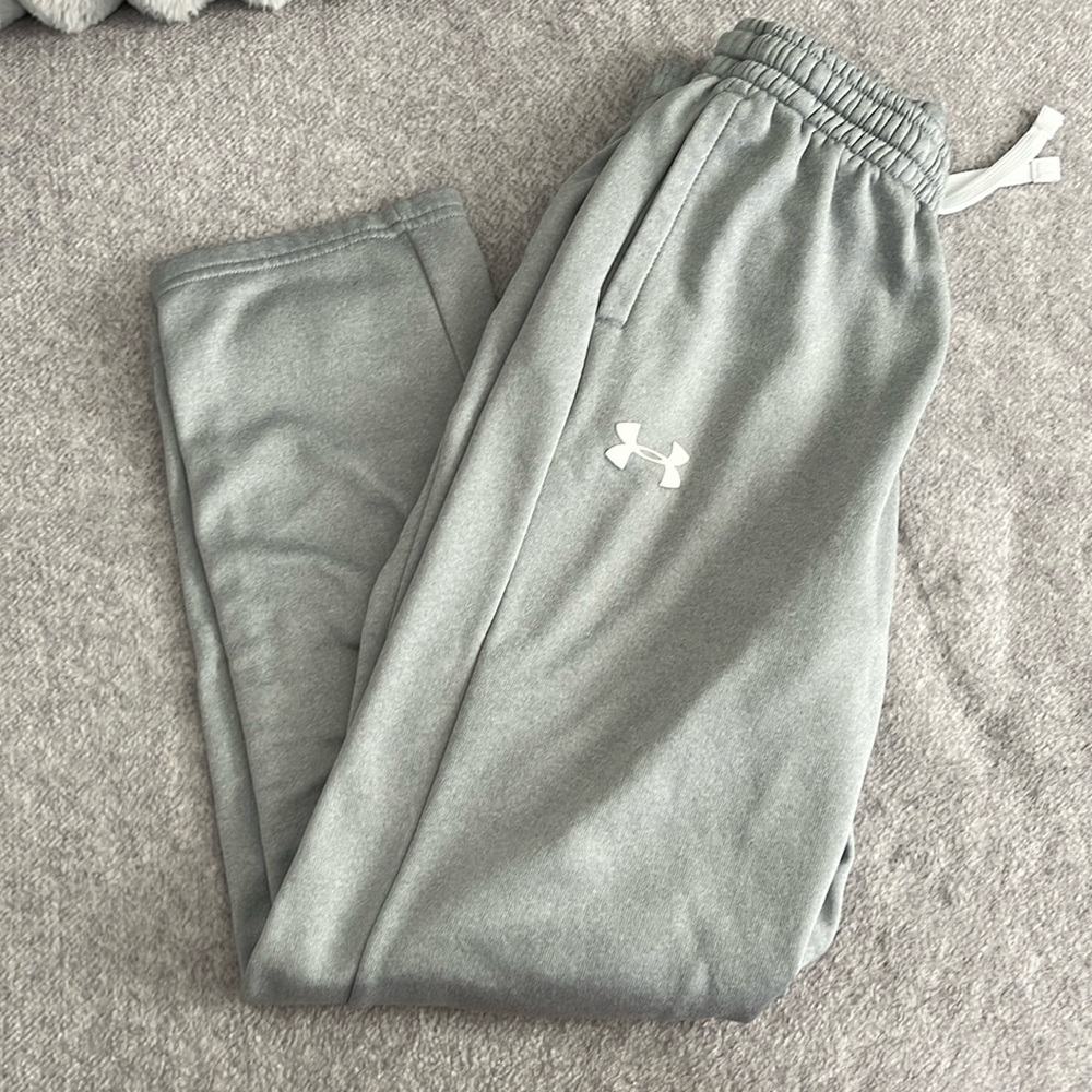 Grey under armor sweatpants